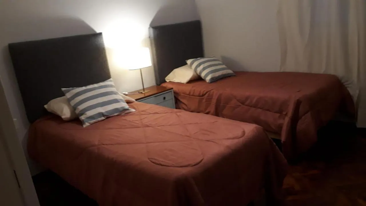 Plaza Irigoyen Apartment Mendoza 0*,  Argentina